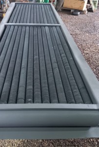 TROCADOR DE CALOR TIPO RADIADOR PARA ESTUFAS E OUTROS FINS